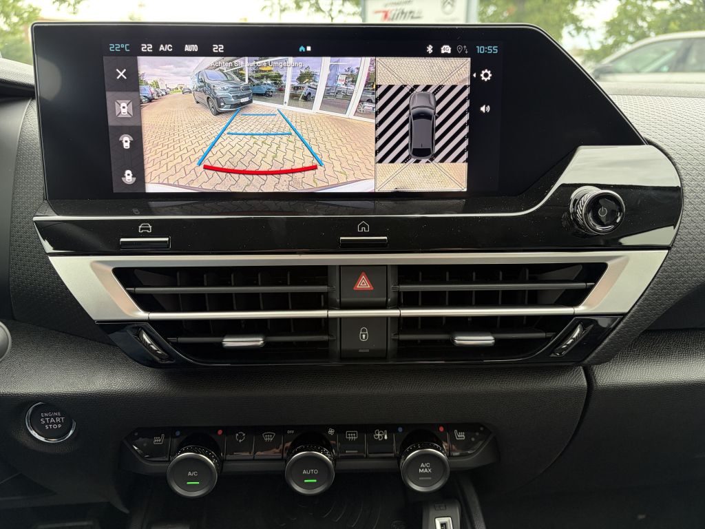 Fahrzeugabbildung Citroën C4 Hybrid 145 TEAM D + Allwetterreifen