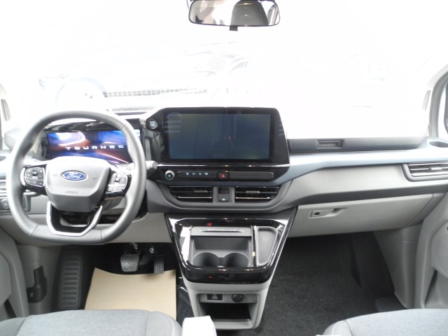Fahrzeugabbildung Ford Tourneo Custom L2 4x4 Autm. Active - eAHK, Allw.